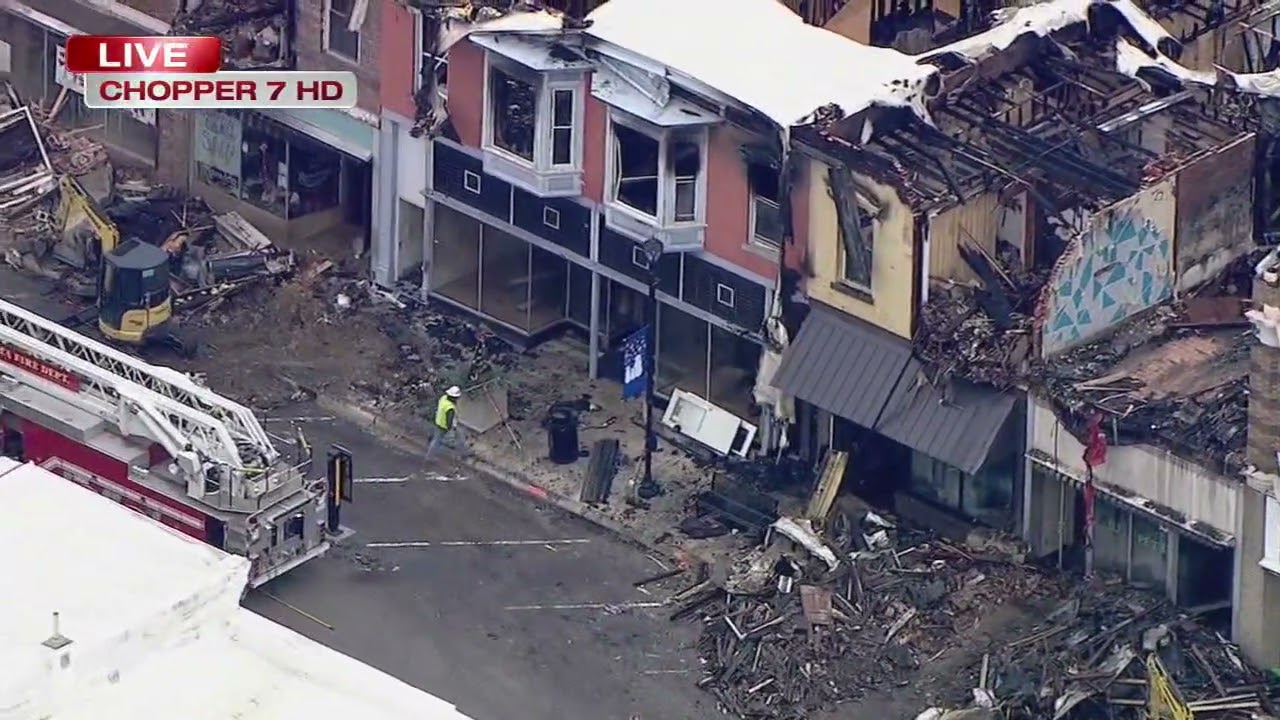 Fire in downtown Mendota, IL damages storefronts, pet shop