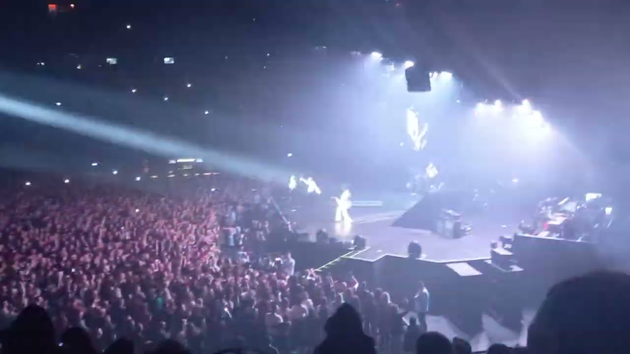 Måneskin Amsterdam Ziggo Dome February 27st 2023 Openings Show / I Don't Wanna Sleep