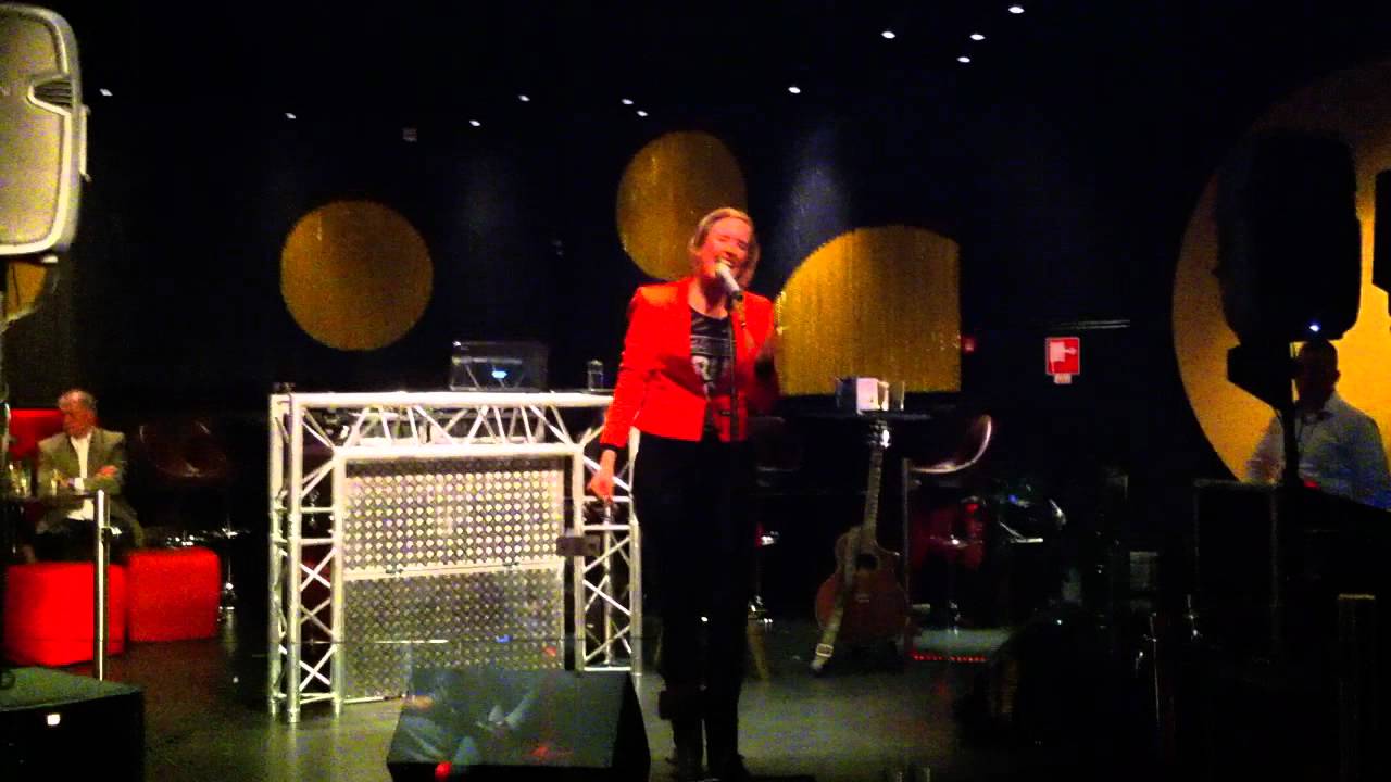 Leonie Meijer - Lost in Yesterday // Holland Casino Leeuwarden 29-07-11
