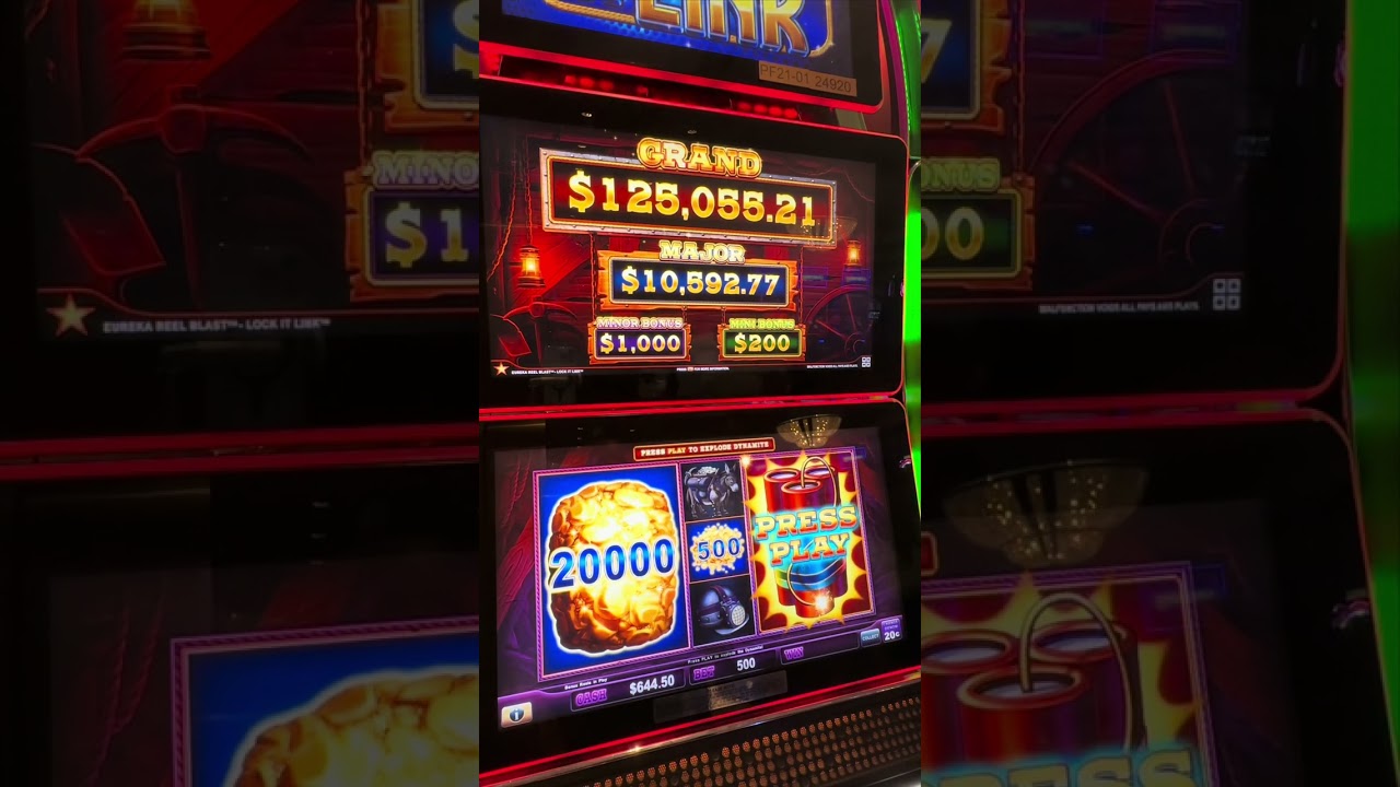 Omg ? $100 BET!! Massive Jackpot #casino #slots #money