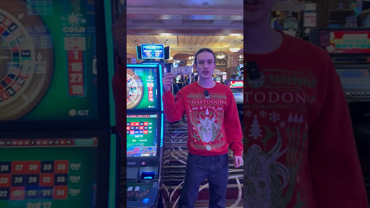 Can We Get A Lucky Christmas Roulette Win? #roulette #gambling #casinos
